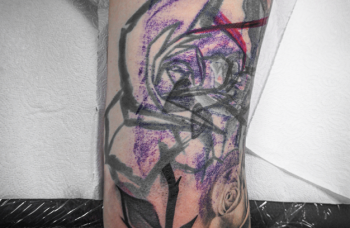 Freehand tetování ( skicování přímo na kůži)
